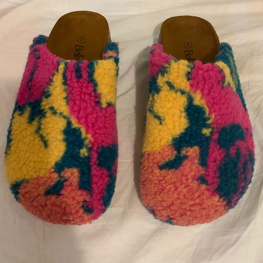 Brand new Ascot and Hart Multi Shearling Camo Colour Clogs